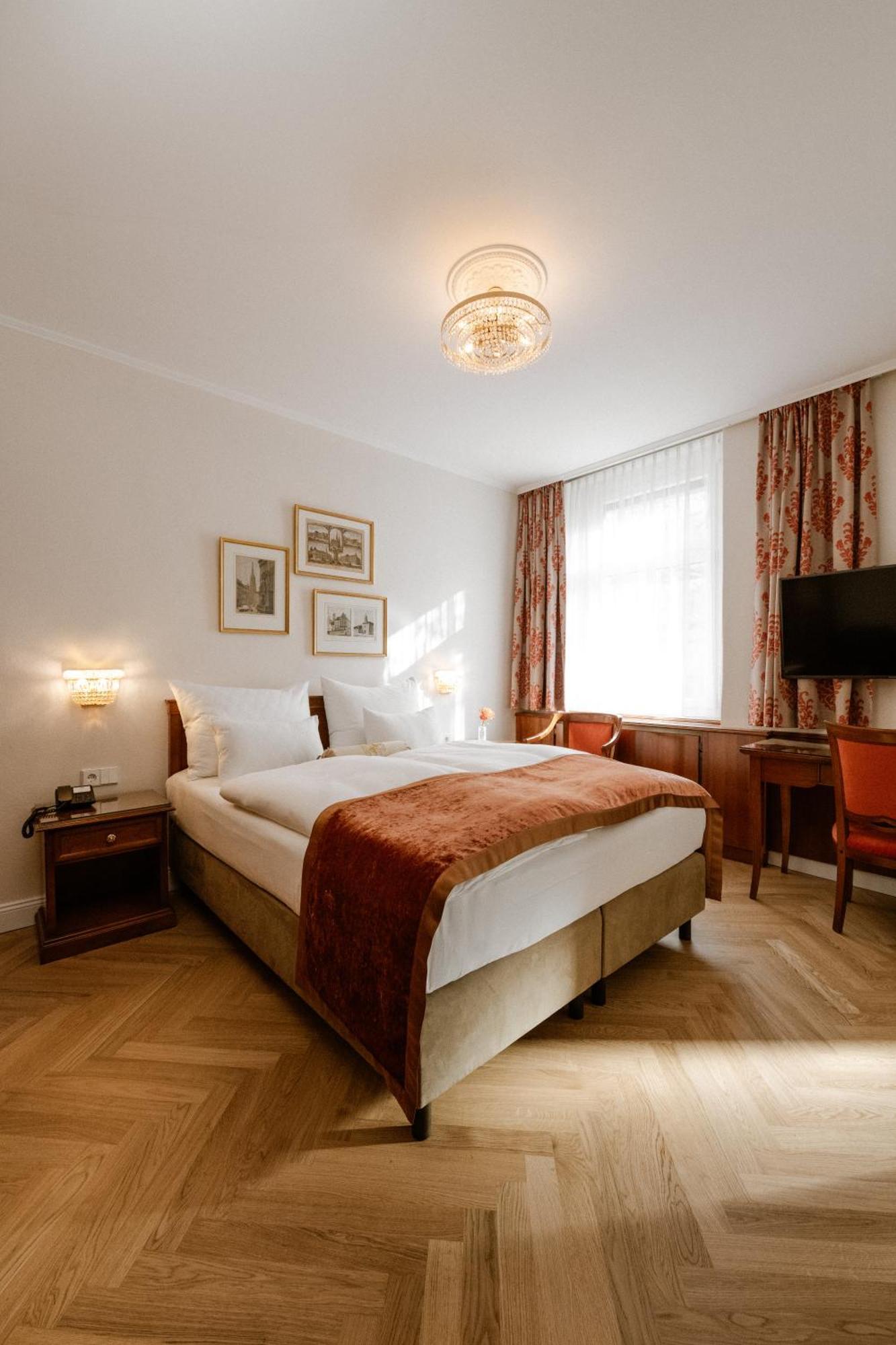 Stefanie 4* Wien